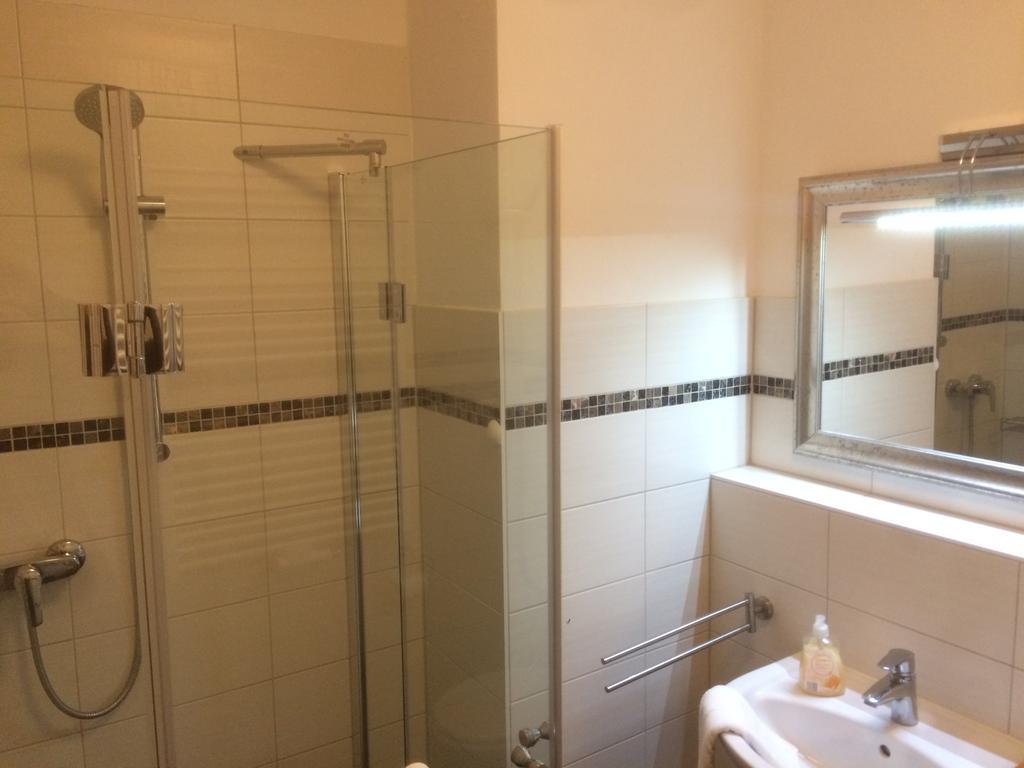 Alte Post Apartment Бад Грисбах Екстериор снимка